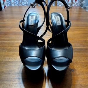 Steve Madden Larssa Heels
